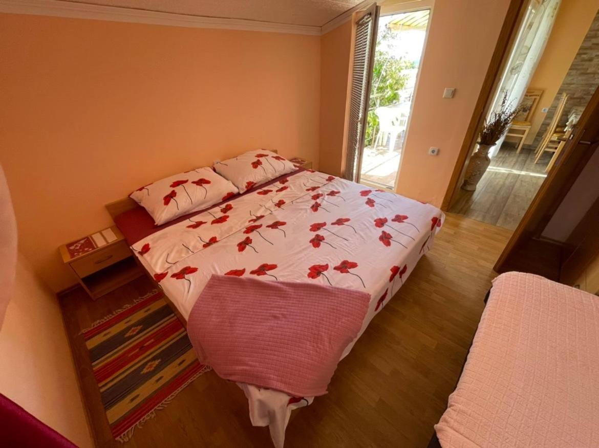 Apartment Zdenka Vir Esterno foto