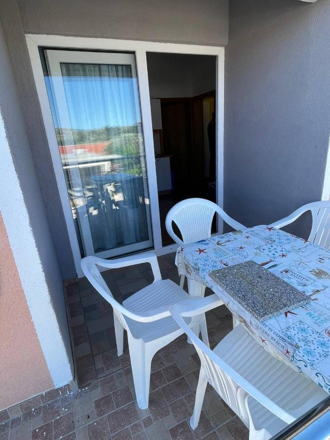 Apartment Zdenka Vir Esterno foto